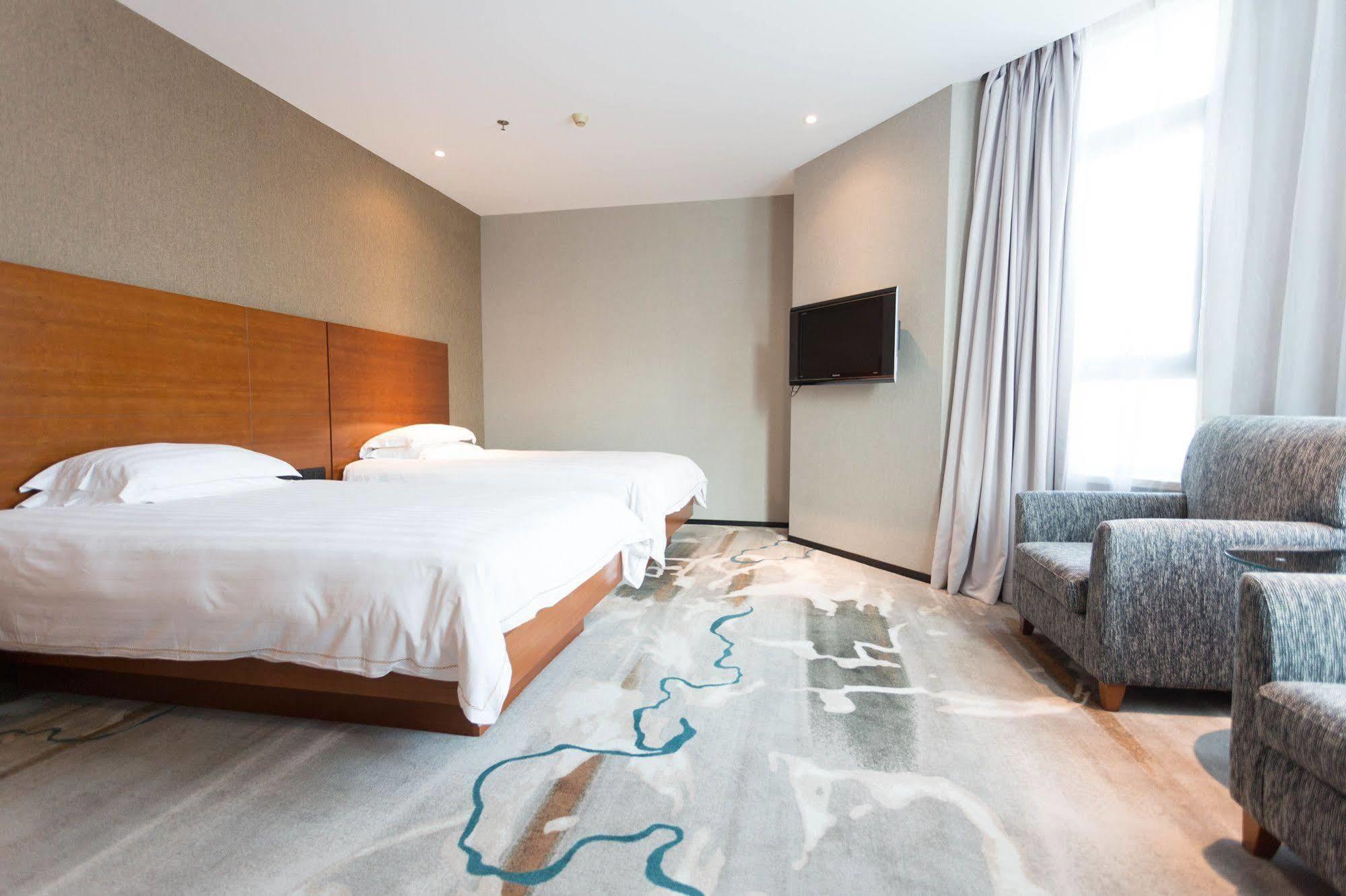 Radiance Hotel Шанхай Екстериор снимка